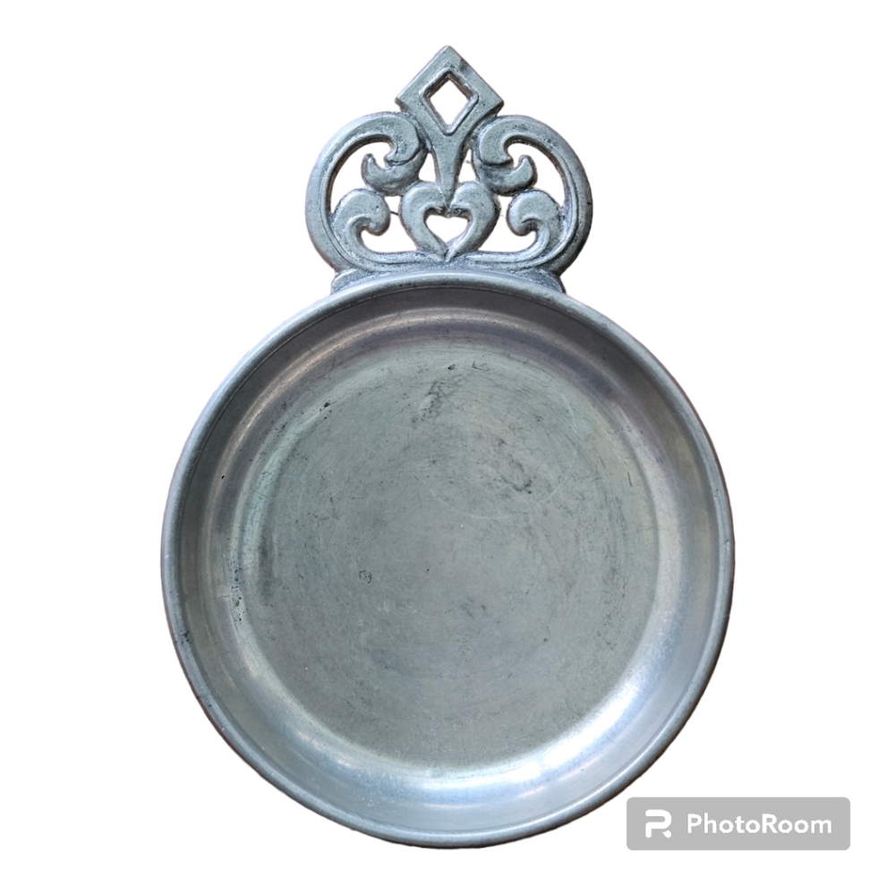 19th Century Greenfield Village Crown Handle Porringer Bowl